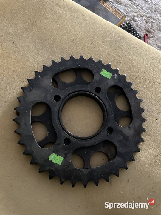 Zębatka tył Honda cb750 7779r 2 Zębatki napędowe