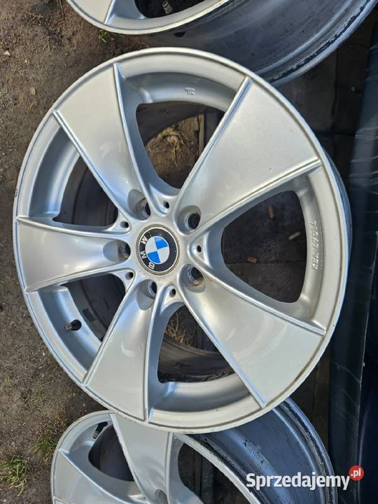 BMW 3 E90 E91 Błotnik Lewy Prawy Przód małopolskie