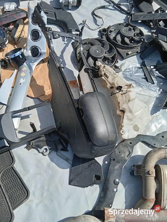 Ford Mutang 6 Generacja 2015 5o 420 hp całość na 5000cm3 Niemce