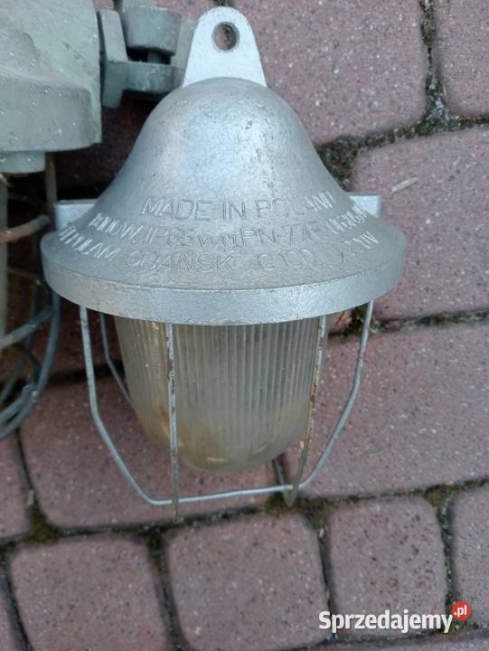 Stare lampy przemysłowe PRL Ogrodzieniec sprzedam