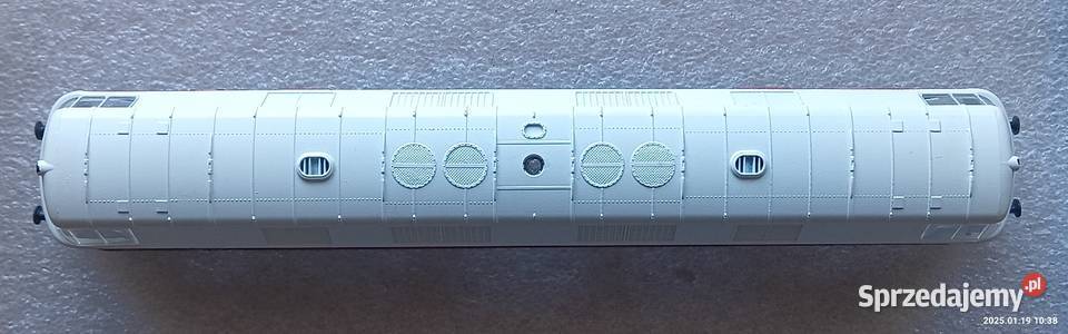 Obudowa do lokomotywy BR 118 Piko H0 stan Kraków