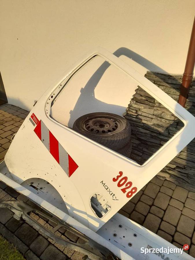 Drzwi lewe Maxity Cabstar STAN Wadowice
