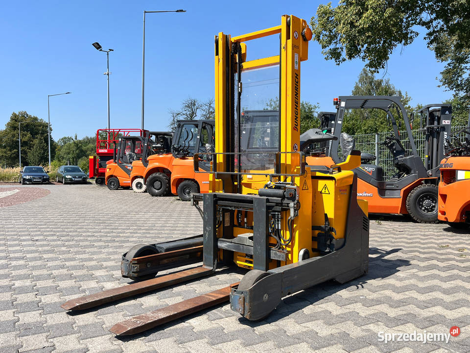 Wózek elektryczny podnośnikowy z masztem Kęty