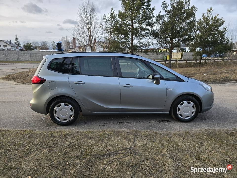 Sprzedam Opel zafira Wiele sprzedam