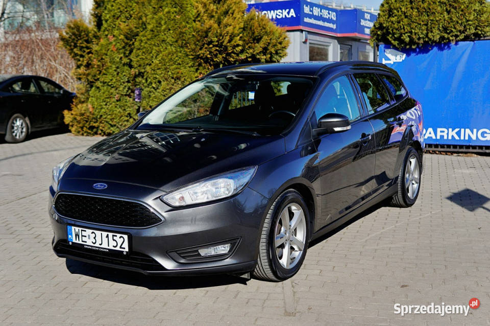 Ford Focus 15 EcoBoost Gold X ASS salon Polska Warszawa