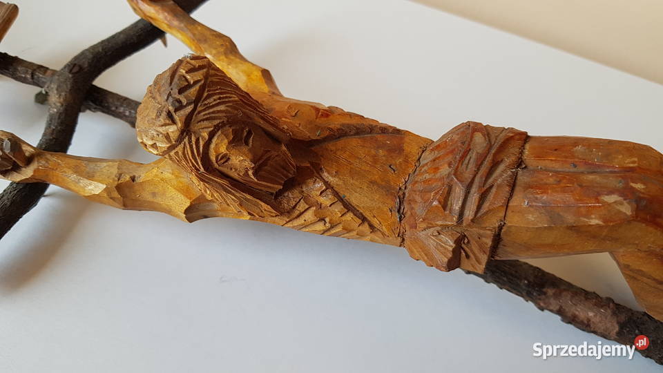 Stara drewniana rzeźba Jezus na krzyżu Dąbrowa Górnicza