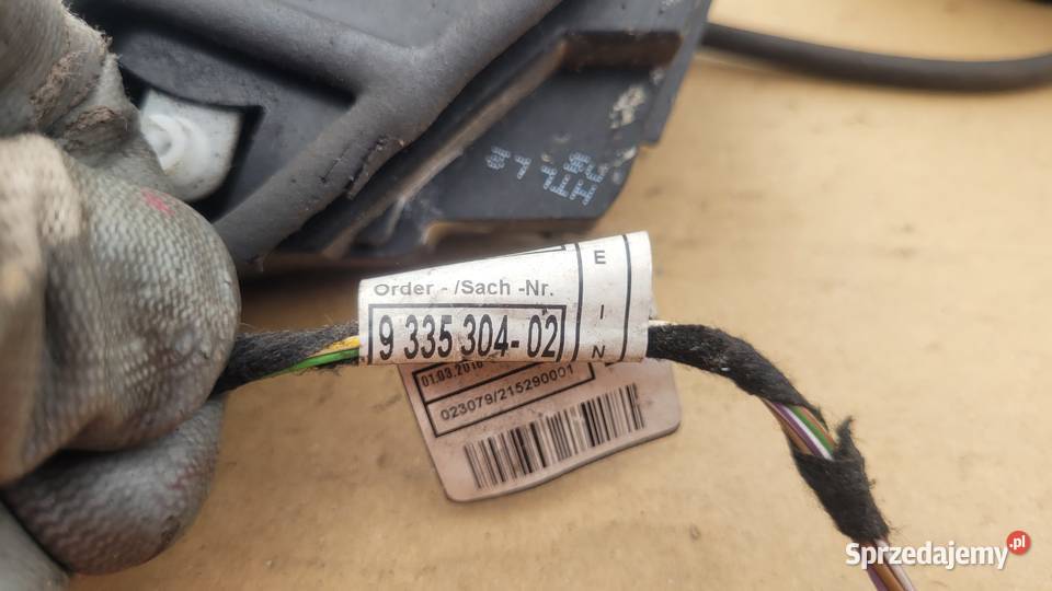 ZAMEK DRZWI LEWY TYŁ TYLNY 7202147 BMW F20 85 Ruda Śląska