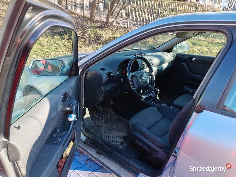 Sprzedam Audi A3 8L z 2003 r 16L 75kW oryginalny