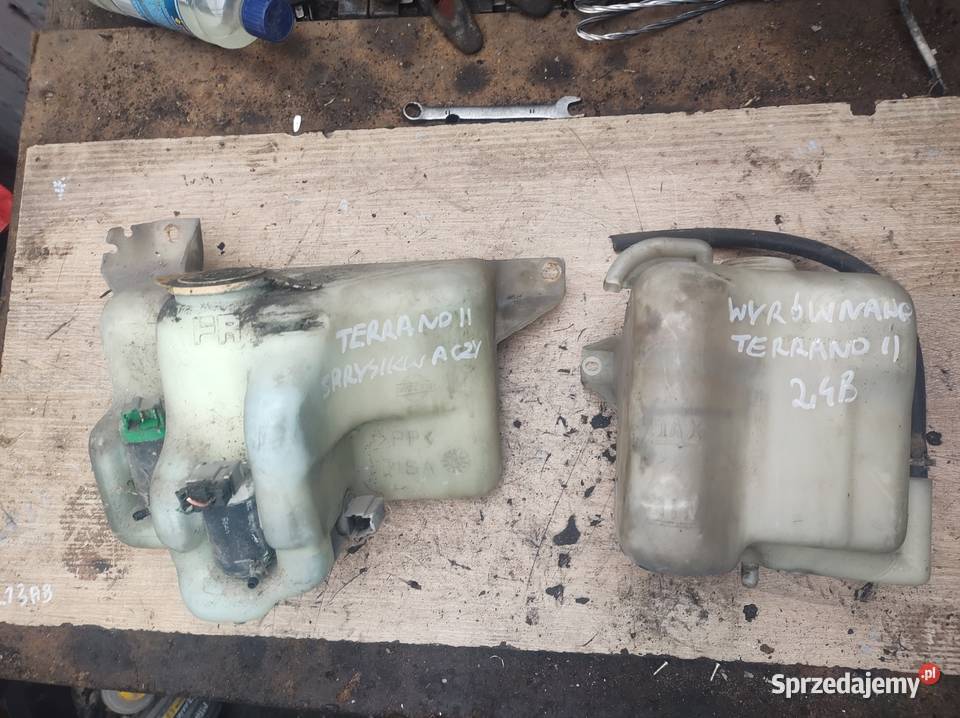 FORD MAVERICK I TERRANO II zbiorniczek Pozostałe Kielce