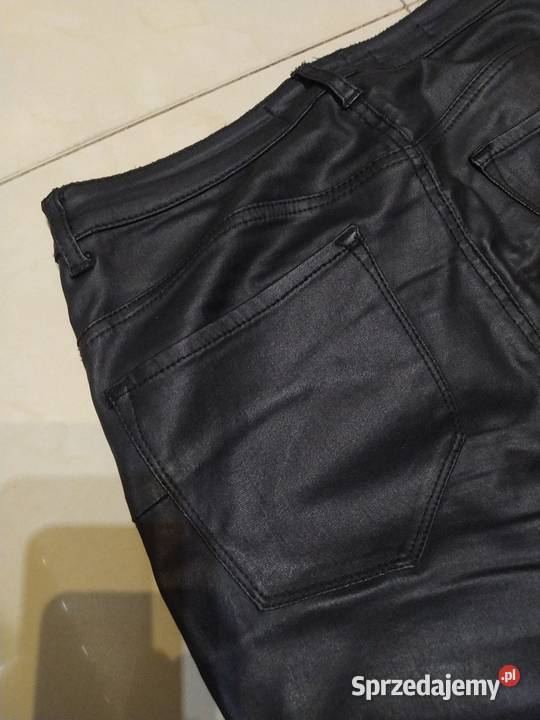 Jeansy 40 rurki czarne woskowane Bez wzoru Kraków sprzedam