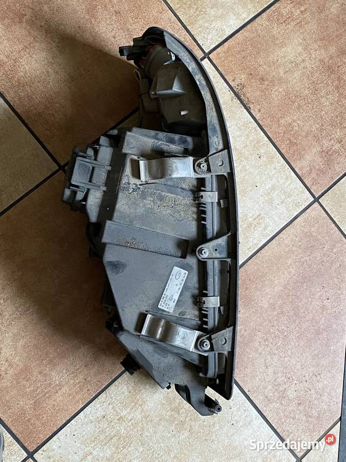 Reflektor lampa MAN F 2000 lewy Wola Murowana sprzedam
