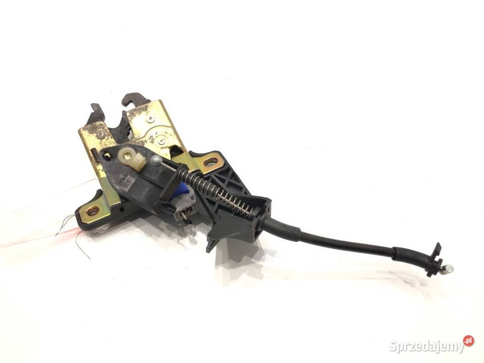 ZAMEK KLAPY TYŁ AUDI A4 B6 SedanLimuzyna