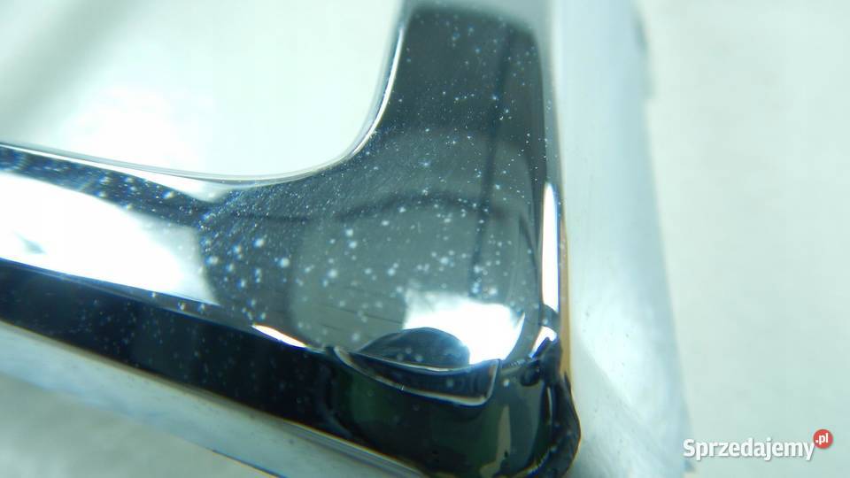 RAMKA ATRAPY CHŁODNICY GRILL LANCIA DELTA 9390