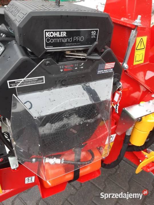 Mobilny rębak do gałęzi silnik benzyna RABAUD Lublin