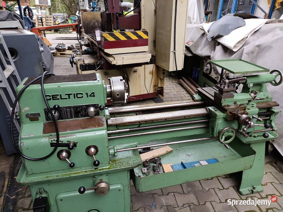 Tokarka Tus 175 Tue 35 frezarka wiertarka piła Produkcja Maków Podhalański