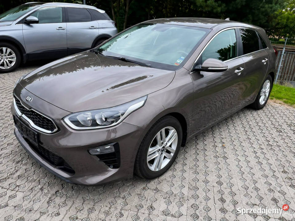 Kia Ceed III 2018 brązowy Sadlno