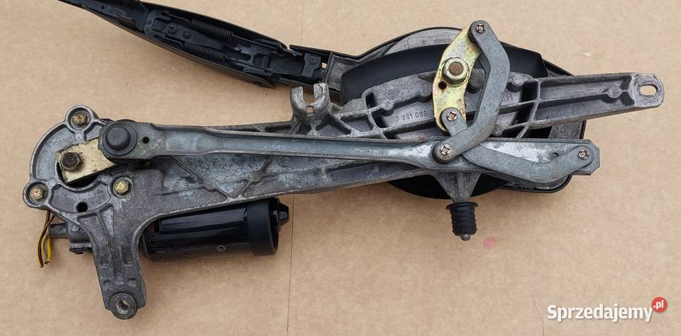 MECHANIZM WYCIERACZEK MERCEDES W210 0390241420 Mielęcin sprzedam