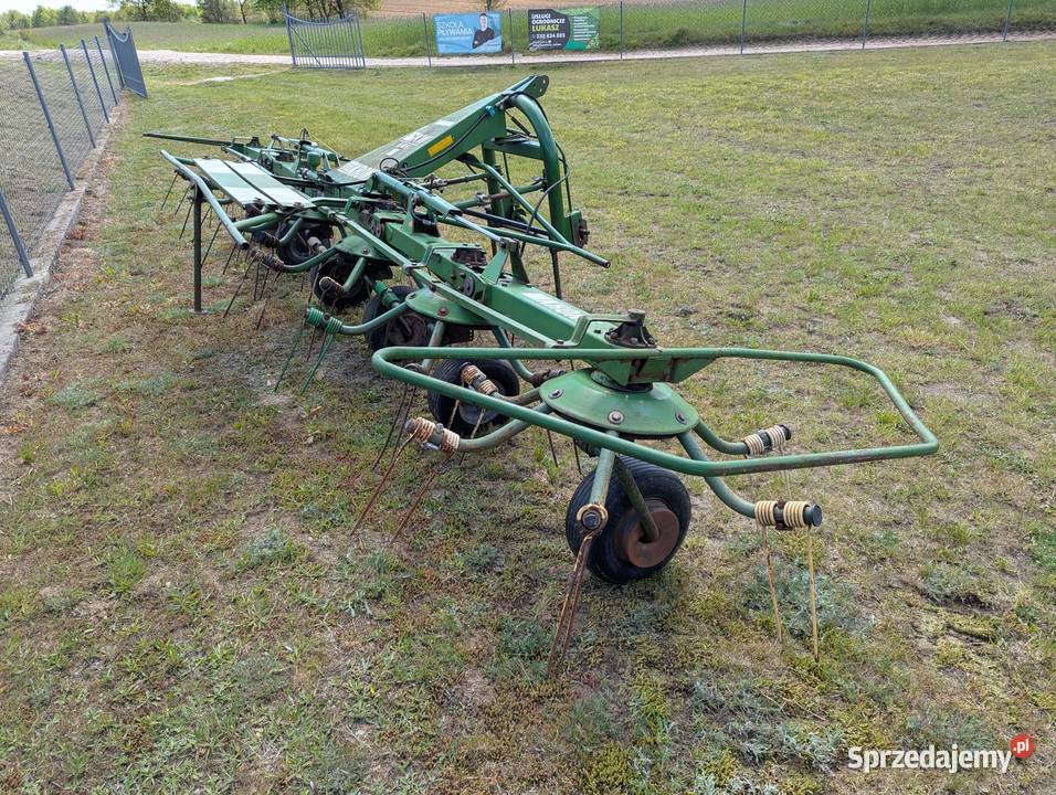 Przetrząsarka DEUTZ Fahr 252 Super przewracarka Stężyca