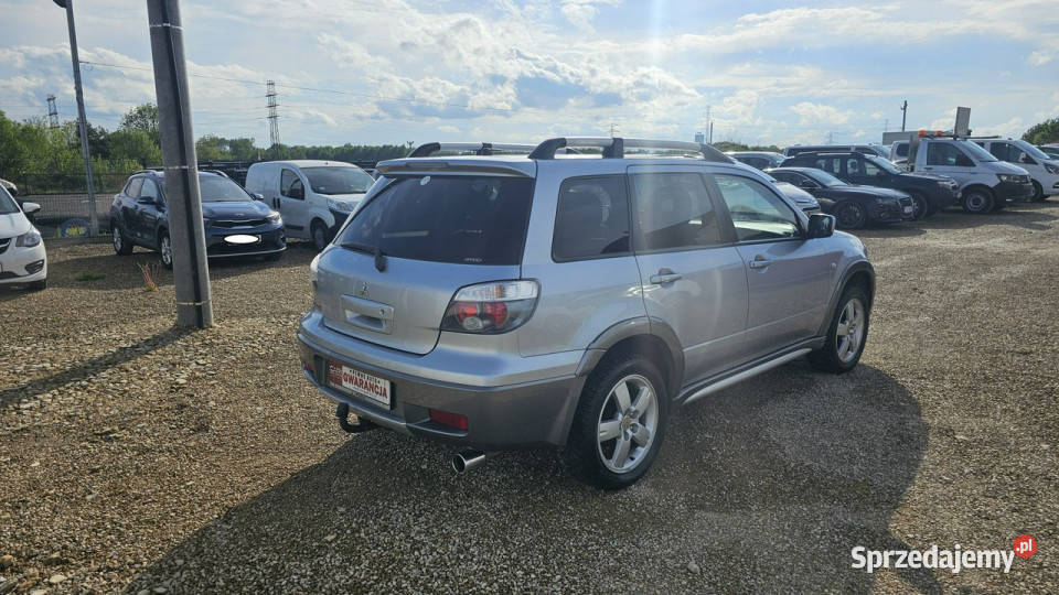 Mitsubishi Outlander Mitsubishi Outlander 4X4 Samochody osobowe Chełm Śląski