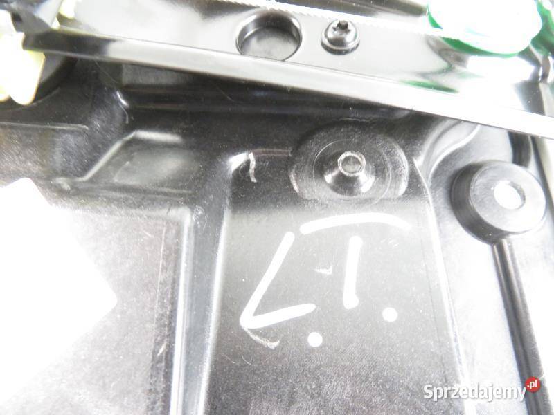 PODNOŚNIK SZYBY LEWY TYLNY INFINITI Q30 sprzedam