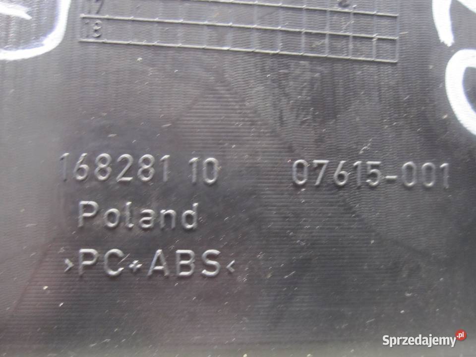 BMW F10 LIFT kratka nawiewu lewa 91666887 świętokrzyskie