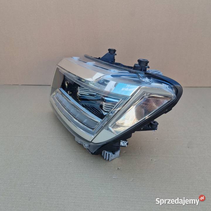 VW CRAFTER 7C REFLEKTOR LAMPA LEWA FULL LED lubuskie Bieleń