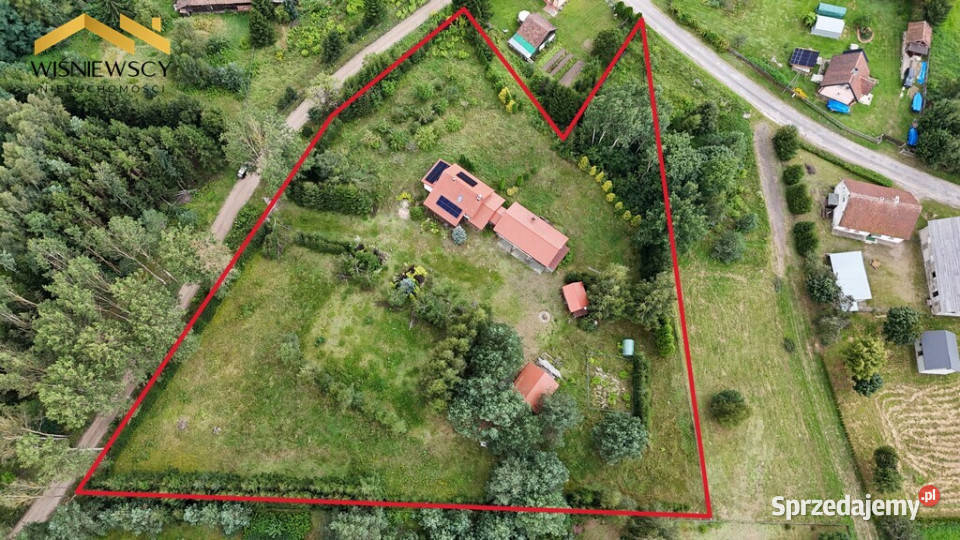 Dom ze stajnią na działce 8256 mKochanówka warmińsko-mazurskie Kochanówka