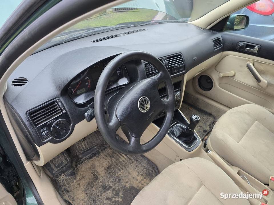 VW Bora 20 8v Hak do jazdy Orzech sprzedam