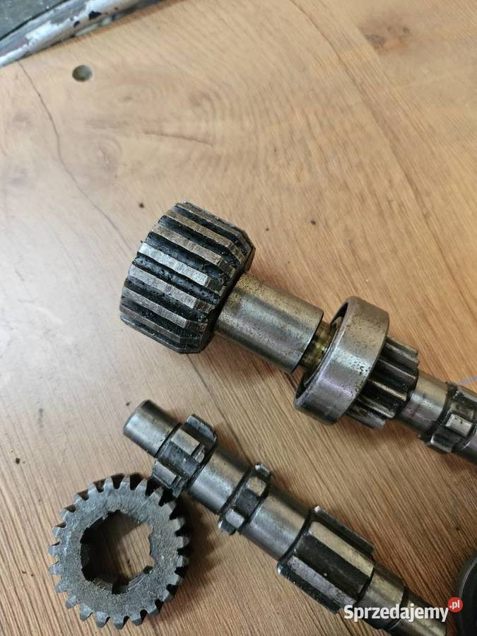 Skrzynia biegów Wsk 125 Bąk Lelek Kos Gil B3 Kłodawa