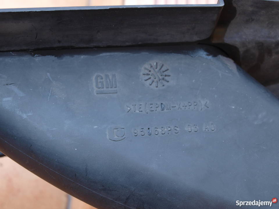 Opel insignia CDTi filtr łapacz powietrza 2008 Kalisz