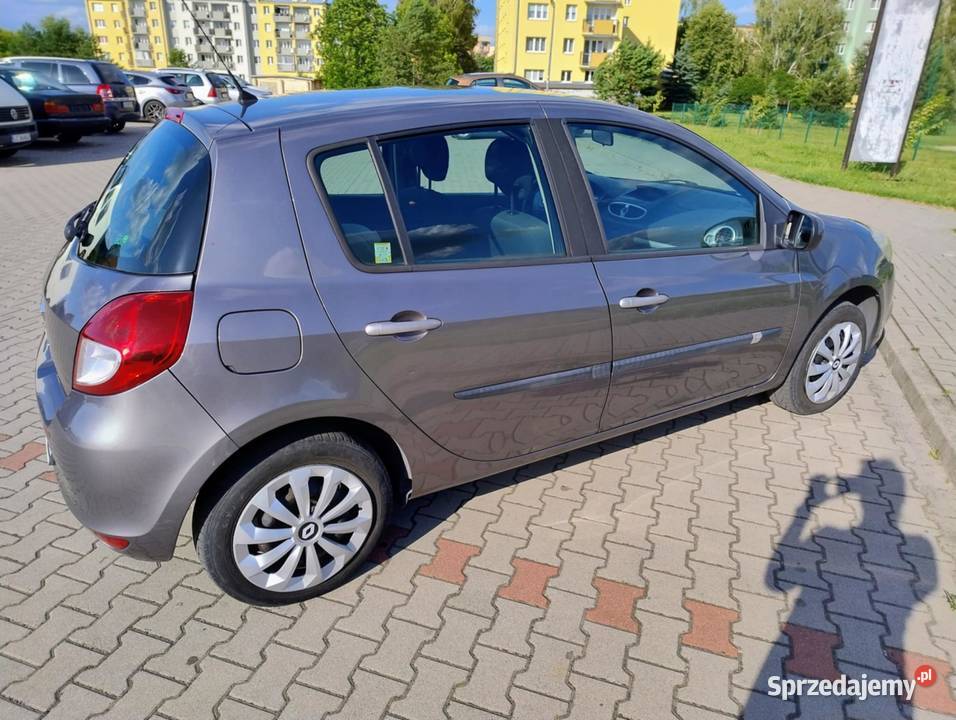 Renault Clio 3 12 16V 75 2010 SALON POLSKA stan Chełm sprzedam
