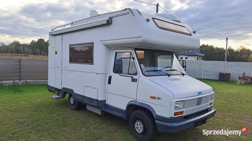 Kamper Fiat 6 osobowy Toaletalodowka Kampery Szczucin