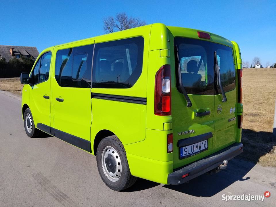 Opel Vivaro 16 Biturbo 9osobowy Psary