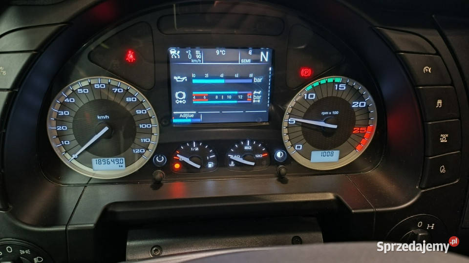 Iveco AS 440 S46 SWay TFPLT E6d 180t Grójec