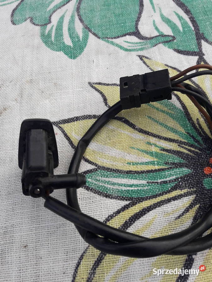 Mercedes C klasa W202 dysza spryskiwacz szyby Gdańsk