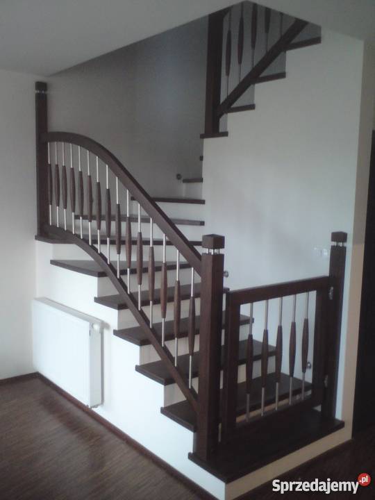 Drewniane schody Wschowa