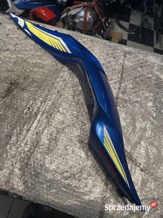 SUZUKI GSXR GSXR 125 zadupek prawy tył ogon 18 wielkopolskie Poznań