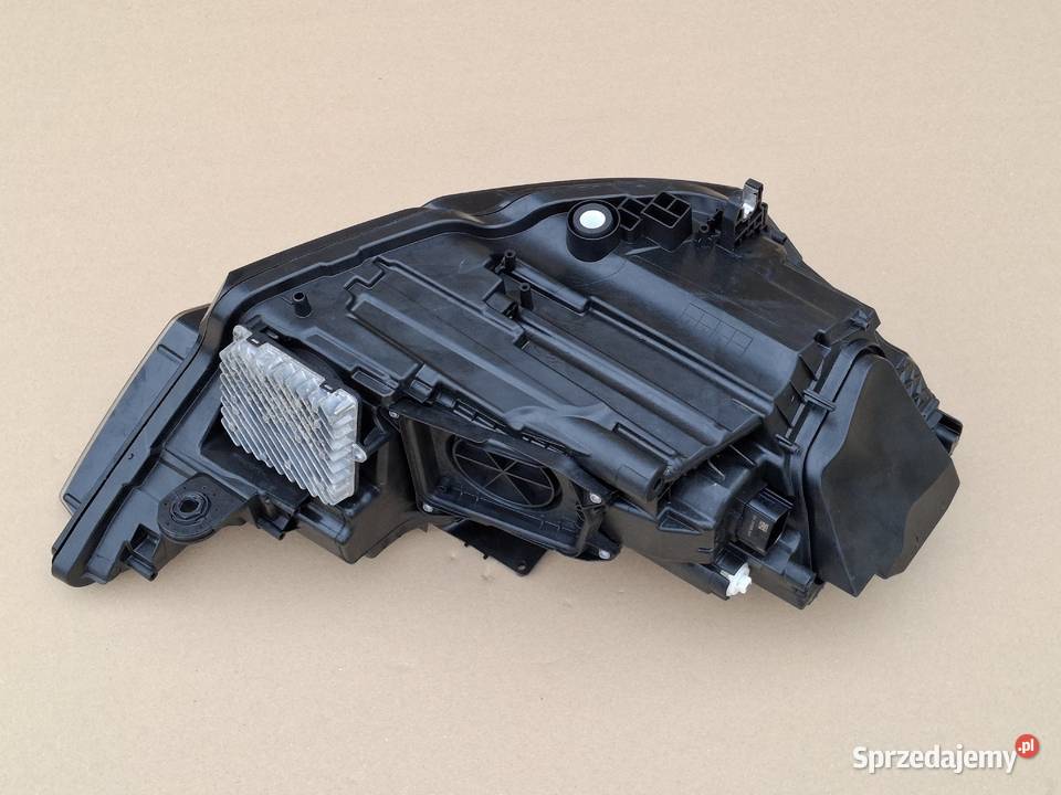 AUDI A6 C8 REFLEKTOR LEWY FULL LED LAMPA LEWA osobowe Lampy przednie Bieleń