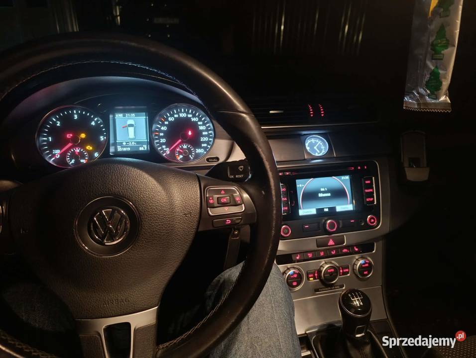 Sprzedam Passat B6 19 Tdi klimatyzacja sprawna 105KM Łukawiec sprzedam