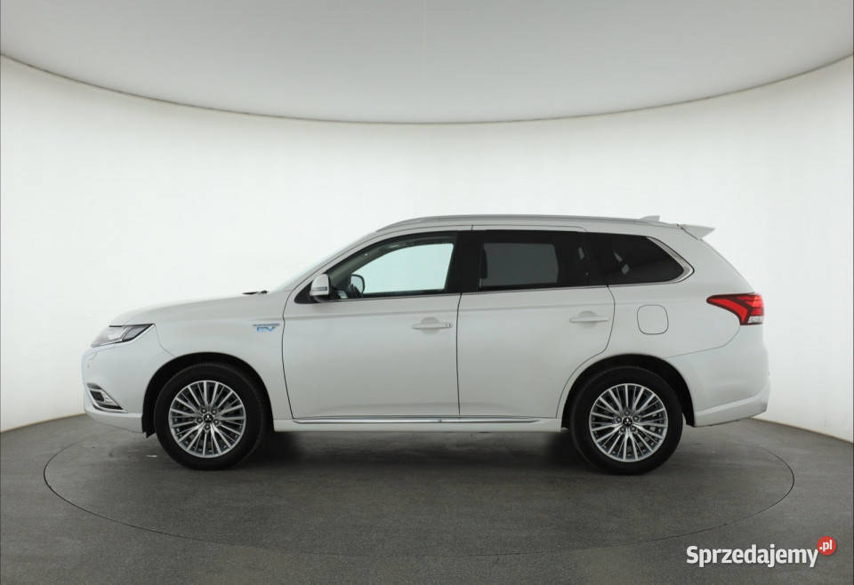 Mitsubishi Outlander 24 PHEV wspomaganie kierownicy