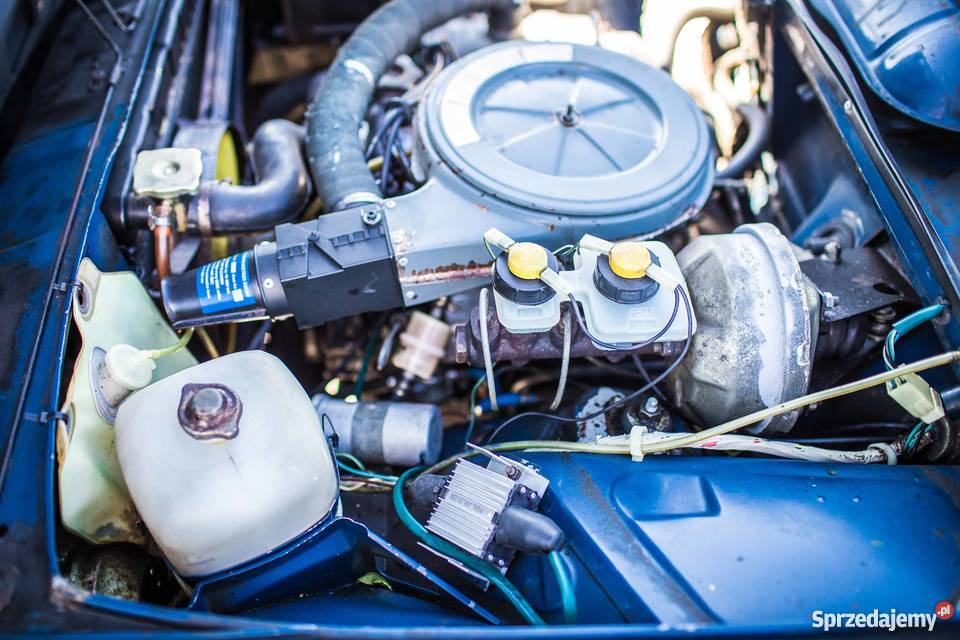 Fiat 125p FSO 125p nieuszkodzony Warka