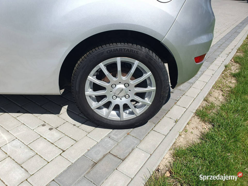 Ford Fiesta Fiesta 12 Benzyna Klima Alu Felgi nieuszkodzony opolskie sprzedam