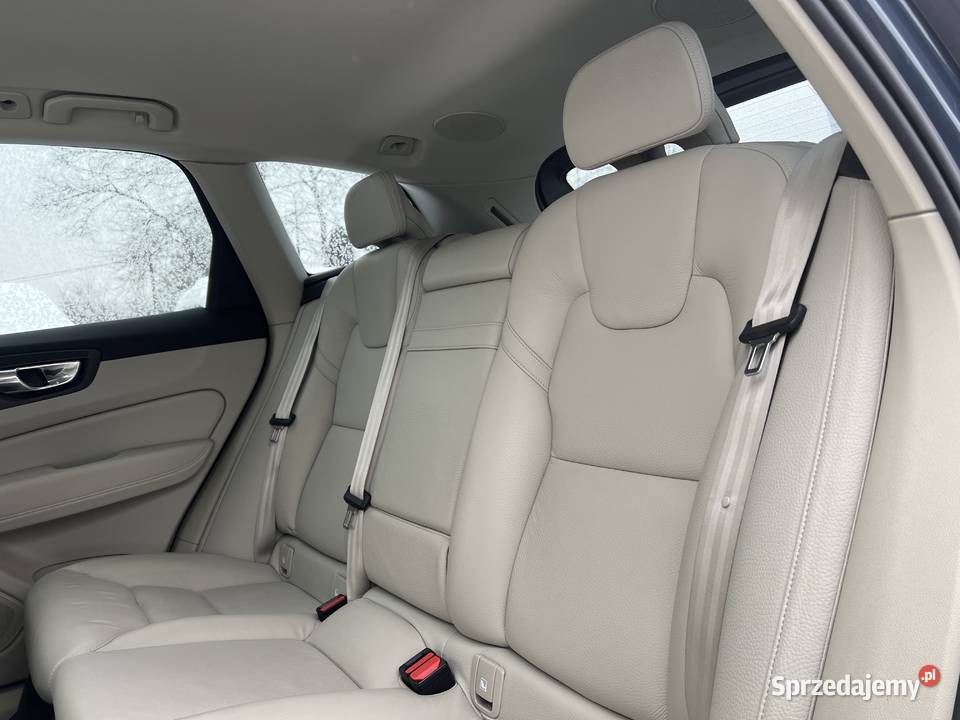 Volvo XC60 2019 gniazdo USB mazowieckie Warszawa sprzedam