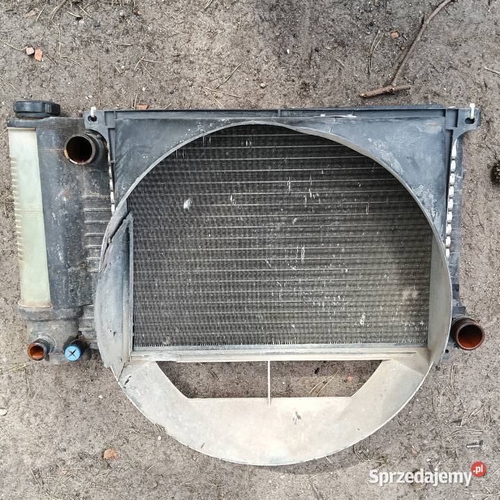 BMW 5 e34 1990 CHLODNICA orginal1712971 1712996 sprzedam