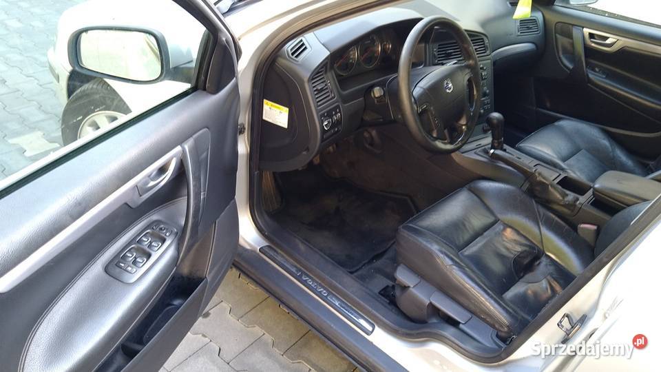 volvo v70 24d 2004r 2400cm3 Szczecin