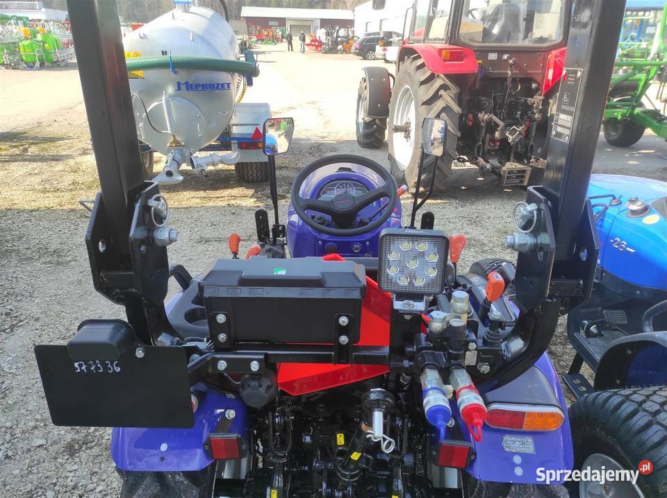 Ciągnik komunalny Farmtrac 26 4WD 4x4 25 Sulejów