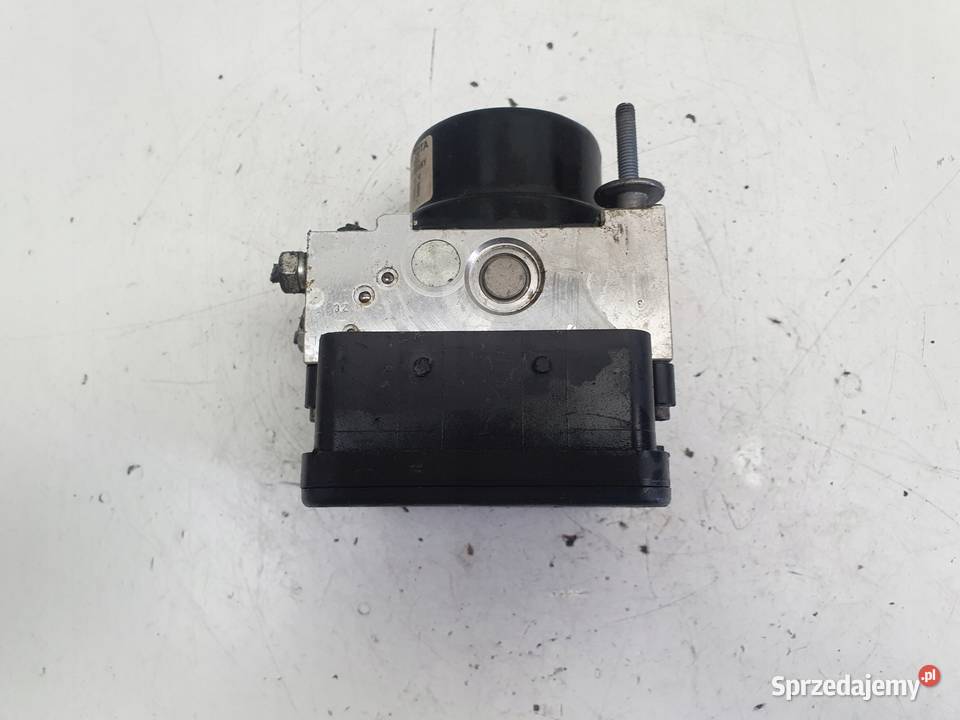 Toyota Yaris III POMPA ABS hamulcowa 445400D100 Układ ABS i ESP Rudka