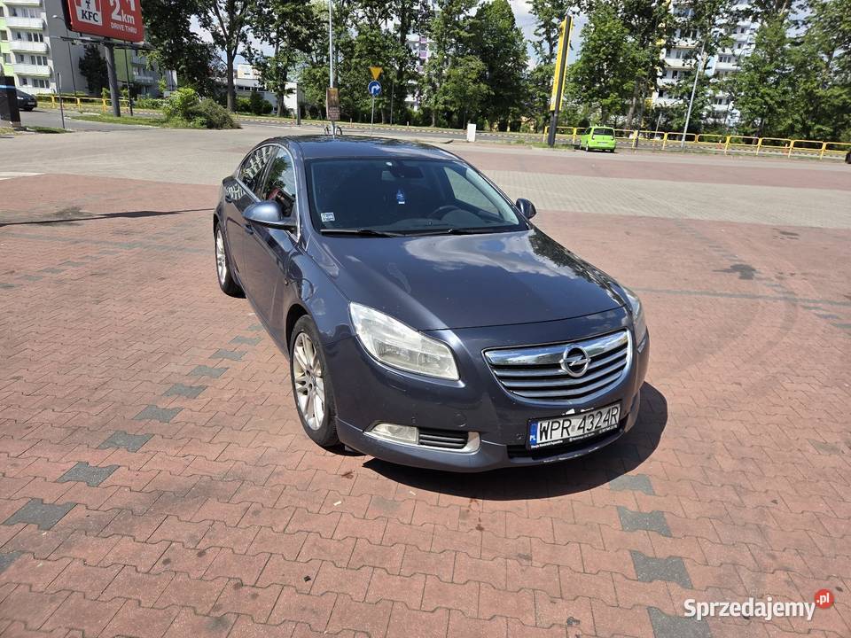 Sprzedam opla insignie 20 turbo 220koni benyzna Insignia Zabrze
