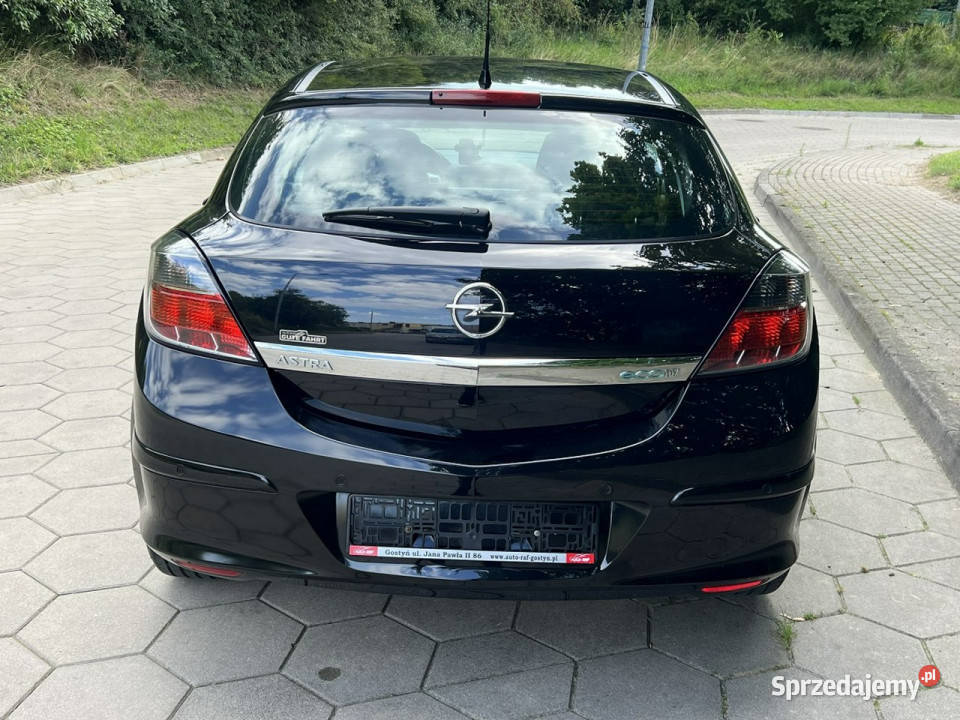 Opel Astra Opel Astra GTC Benzyna Mały Przebieg wielkopolskie