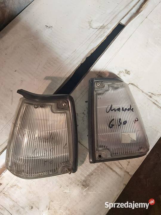 Lampy kierunkowskazy przednie DAIHATSU CHARADE osobowe kujawsko-pomorskie Toruń
